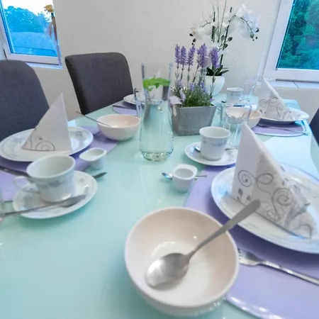 Casa Lauda In Apartment Bad Voeslau